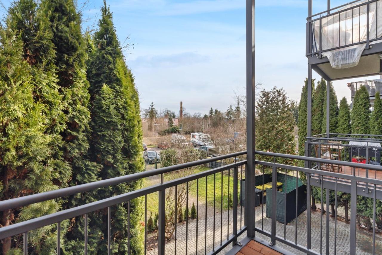 Salihomes/Max Apartment/5Pax/Modern Eingerichtet/Voll Ausgestattet Kueche Markranstadt Bagian luar foto